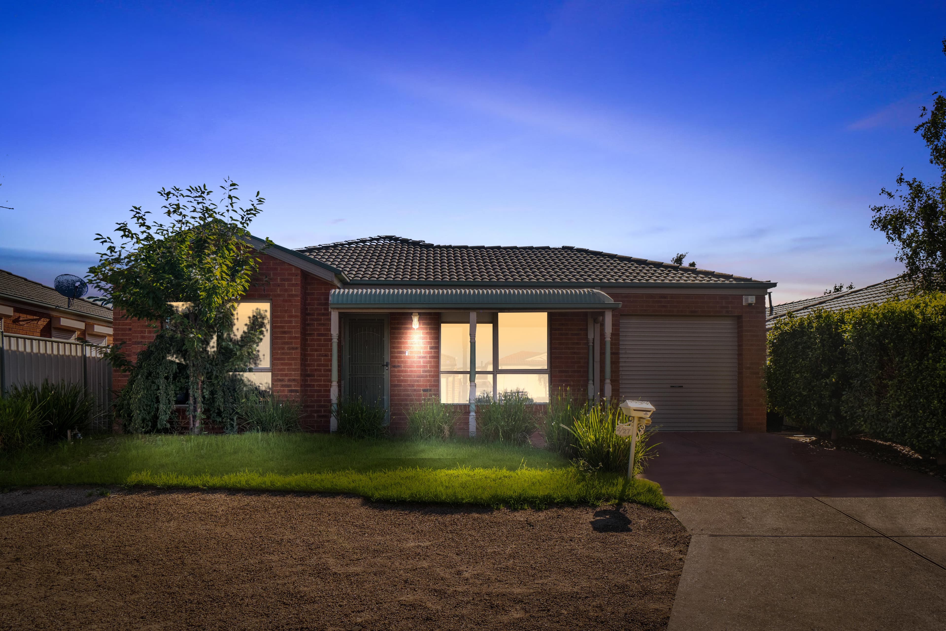 27 Pimelea Way, Hillside VIC 3037, Hillside - Image 1