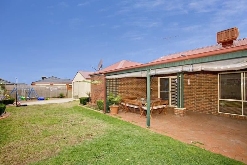 4 Racheal Close, LARA VIC 3212, Lara - Thumbnail 7