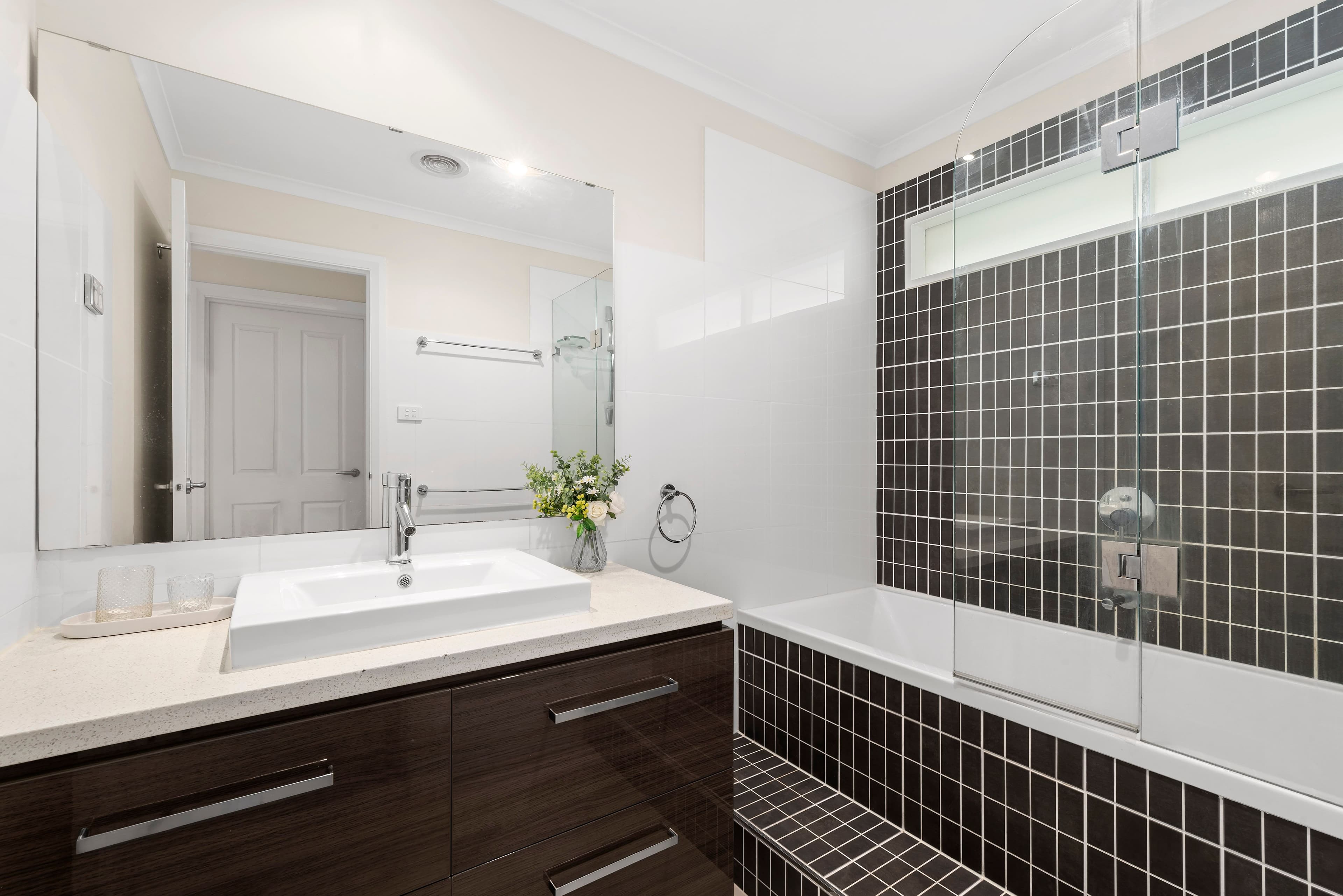 11 Sandra Court, Knoxfield VIC 3180, Knoxfield - Thumbnail 8