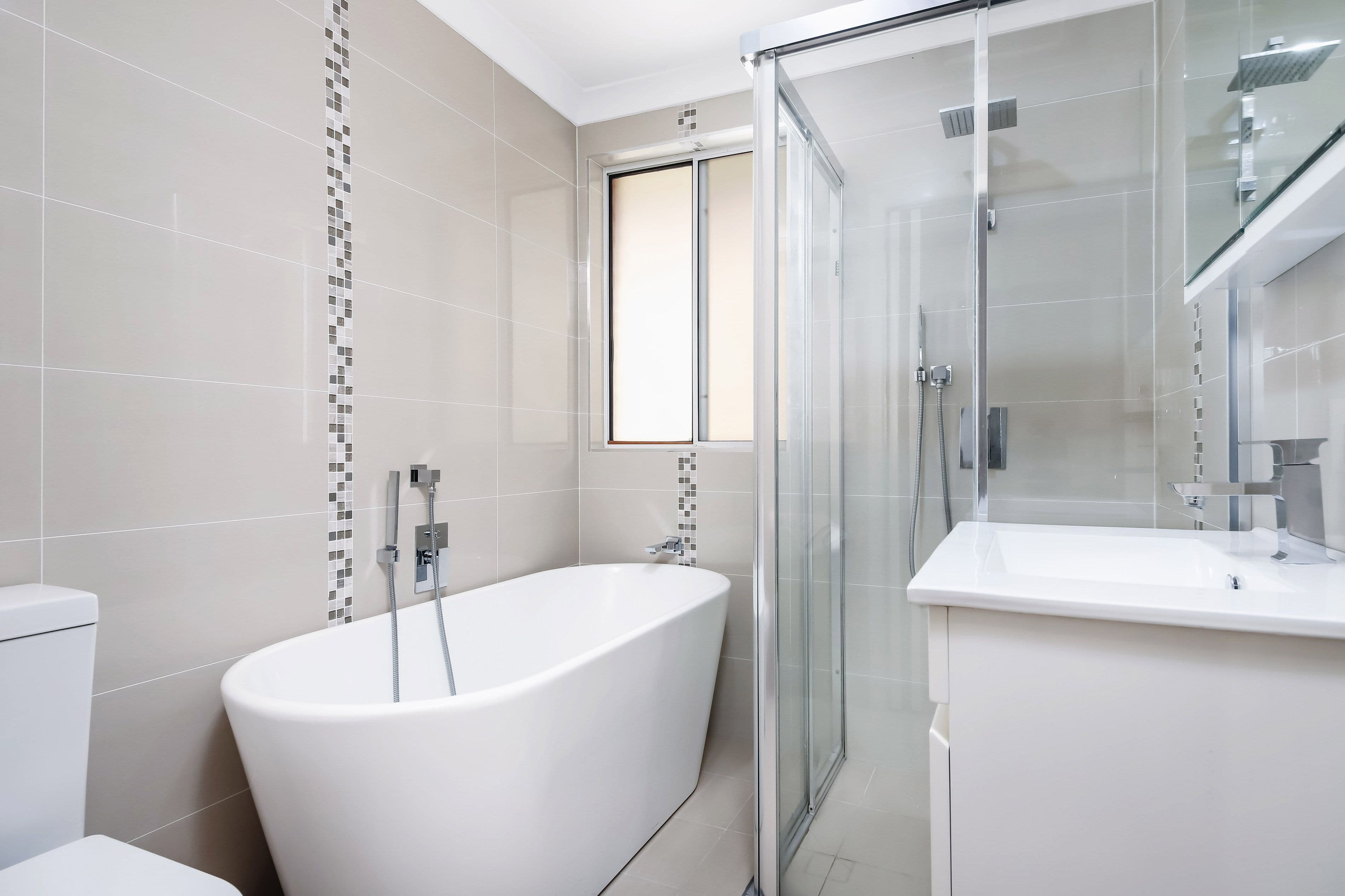 11 Glendale Avenue, Padstow - Thumbnail 7