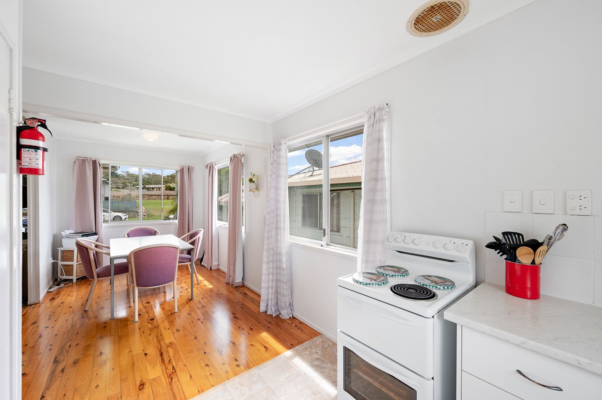 28 John Dory Drive, Toolooa QLD 4680, Toolooa - Thumbnail 5