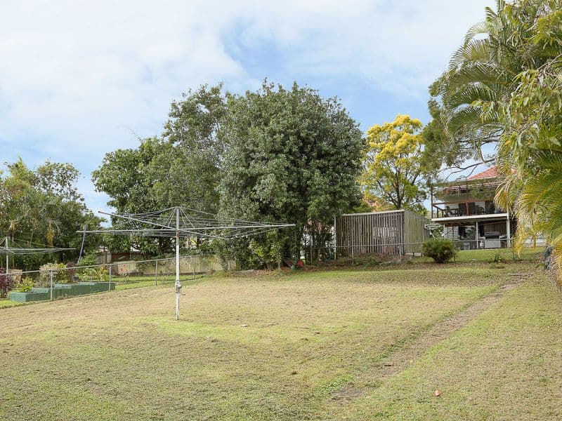 21 Margaret Street, CAMP HILL QLD 4152, Camp Hill - Thumbnail 2
