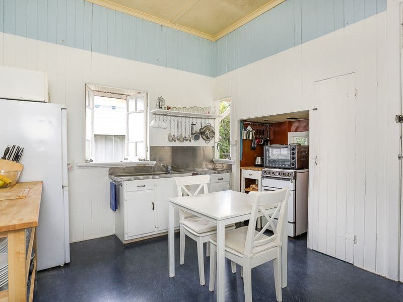 21 Margaret Street, CAMP HILL QLD 4152, Camp Hill - Thumbnail 6