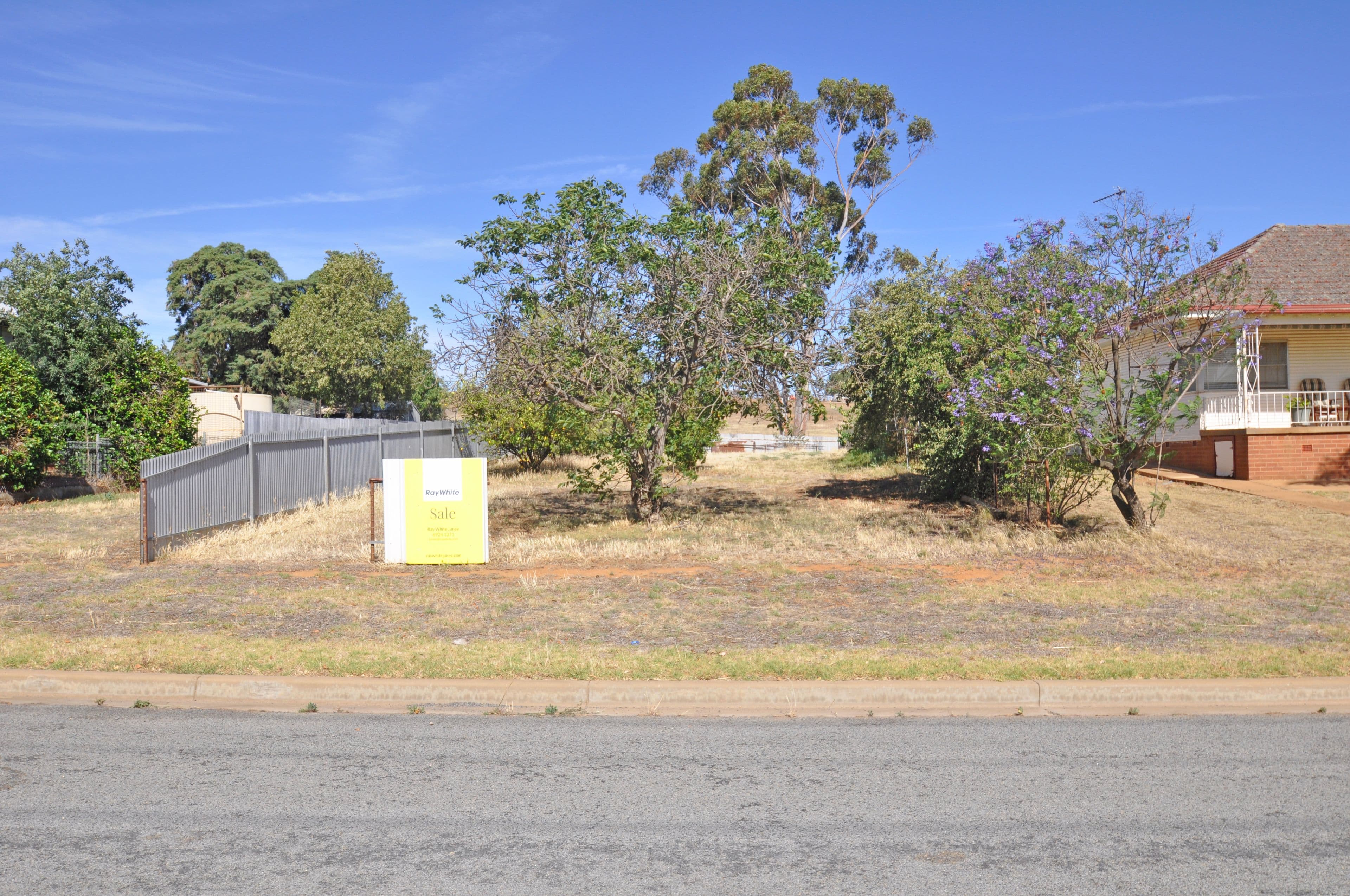 26 Boundary Street, Junee NSW 2663, Junee - Image 1