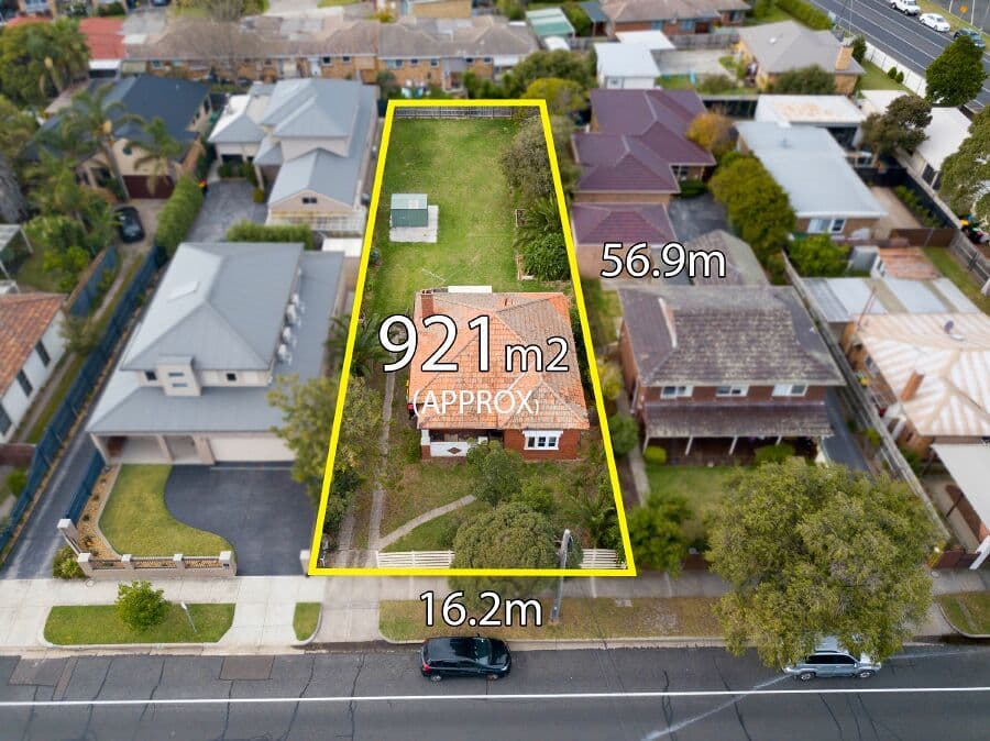 8 Chute Street, Mordialloc VIC 3195, Mordialloc - Image 1