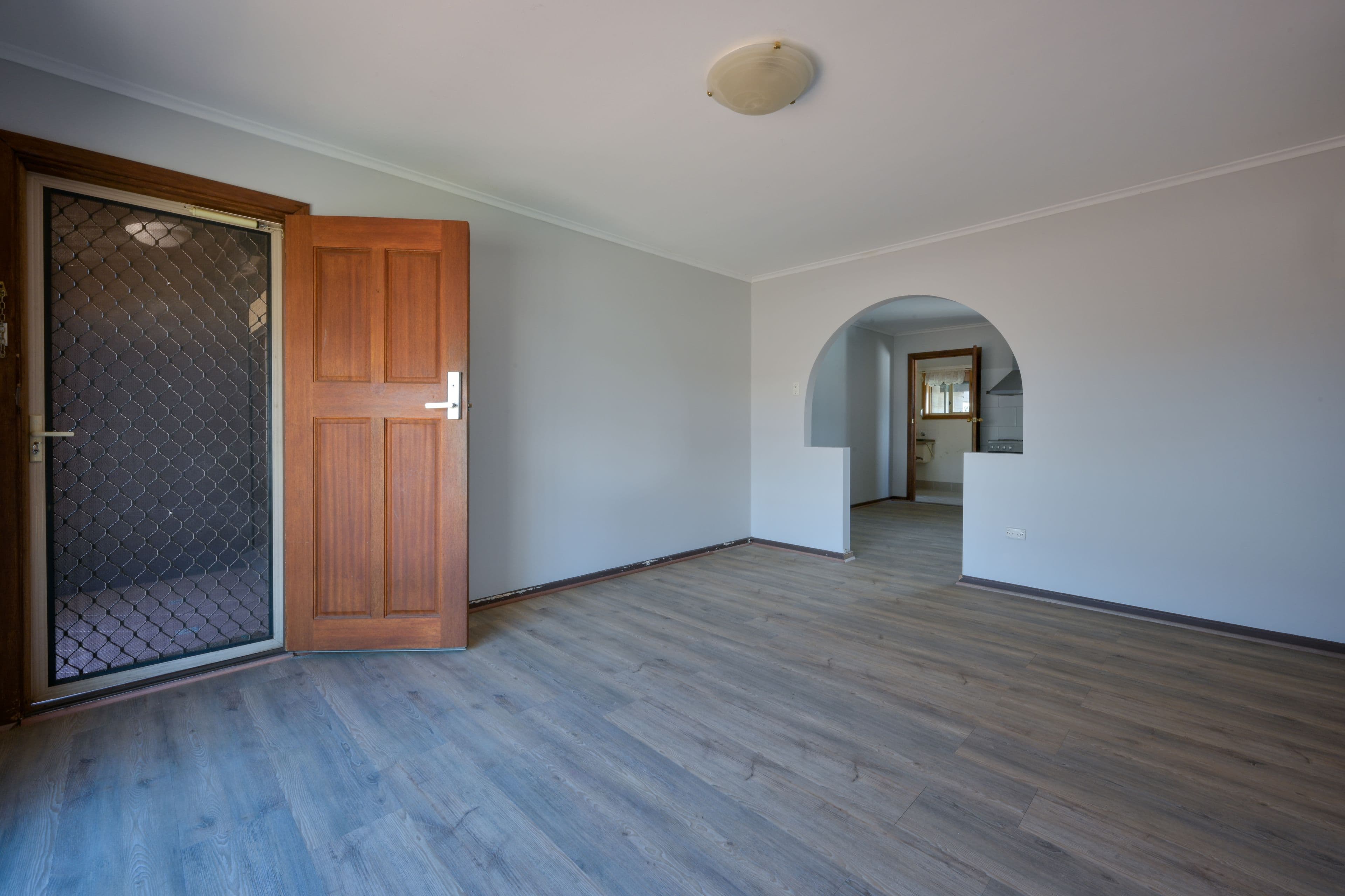 24 Berry Street, Whyalla Stuart SA 5608, Whyalla Stuart - Thumbnail 2