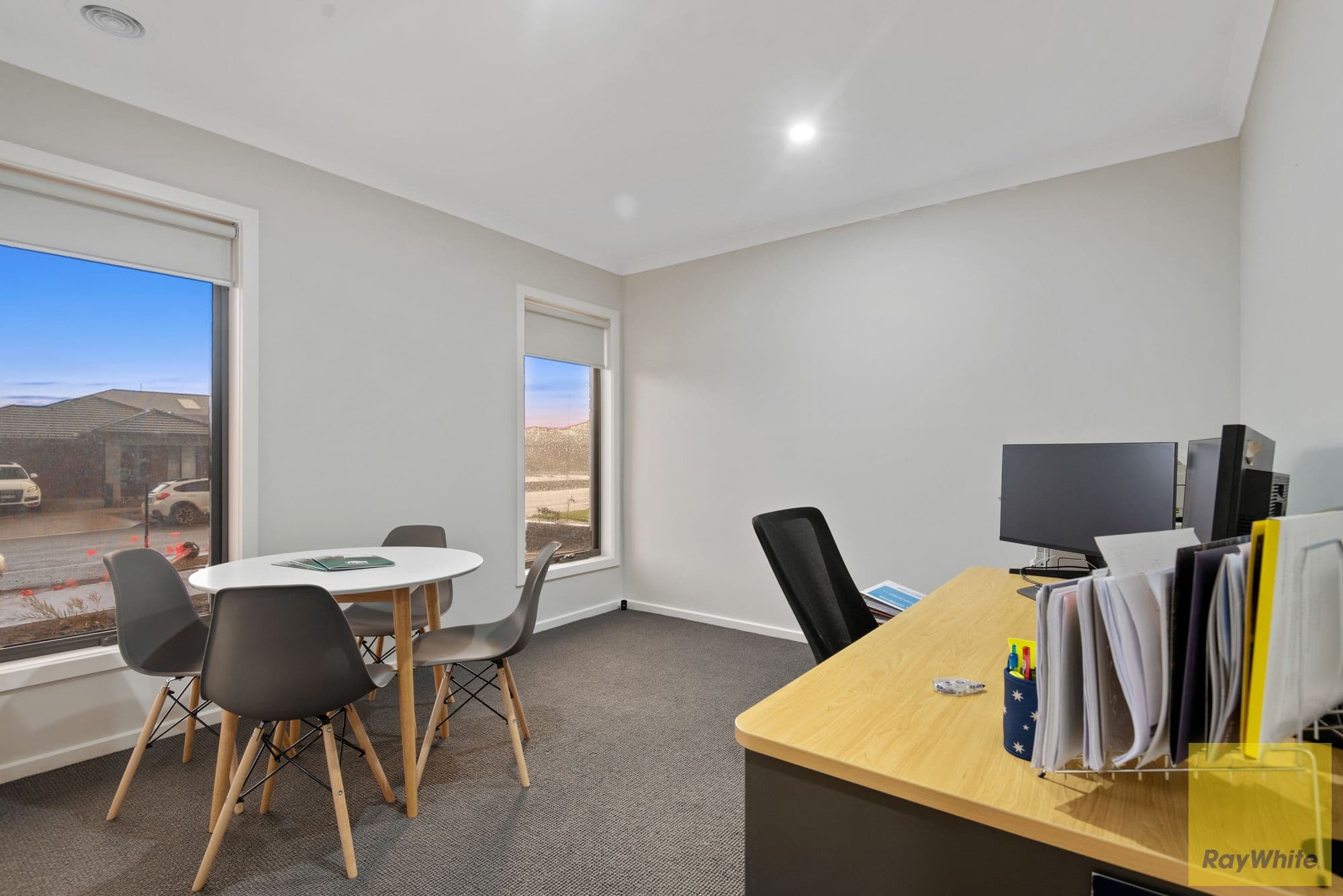 18 Conondale Avenue, Truganina VIC 3029, Truganina - Thumbnail 3
