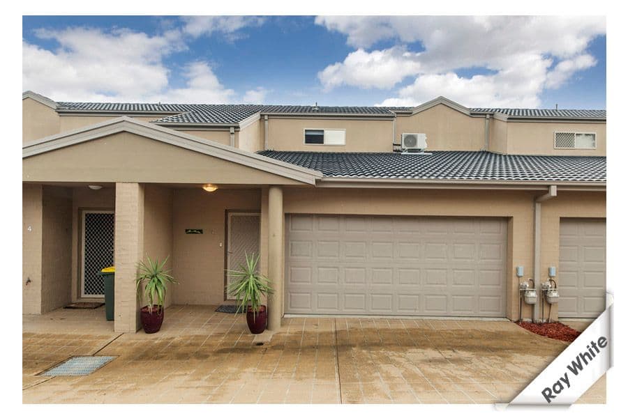 6 Doeberl Place, QUEANBEYAN NSW 2620, Queanbeyan - Image 1