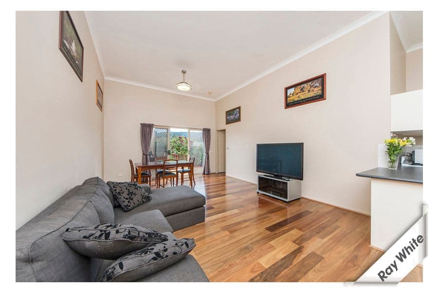 6 Doeberl Place, QUEANBEYAN NSW 2620, Queanbeyan - Thumbnail 2