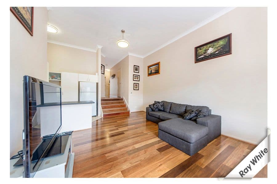 6 Doeberl Place, QUEANBEYAN NSW 2620, Queanbeyan - Thumbnail 3