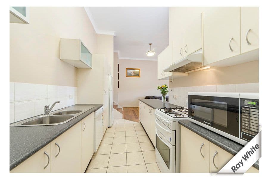 6 Doeberl Place, QUEANBEYAN NSW 2620, Queanbeyan - Thumbnail 5