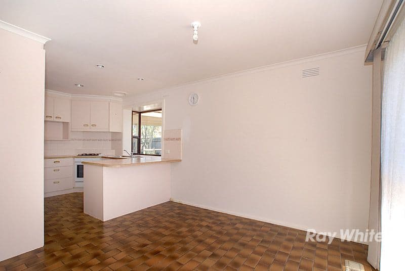 5 Morris Court, DANDENONG NORTH VIC 3175, Dandenong North - Thumbnail 4