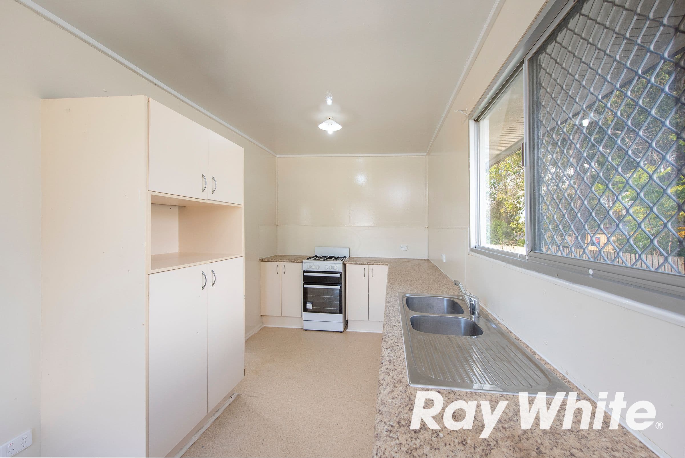 46 Jellicoe Street, Loganlea QLD 4131, Loganlea - Thumbnail 6