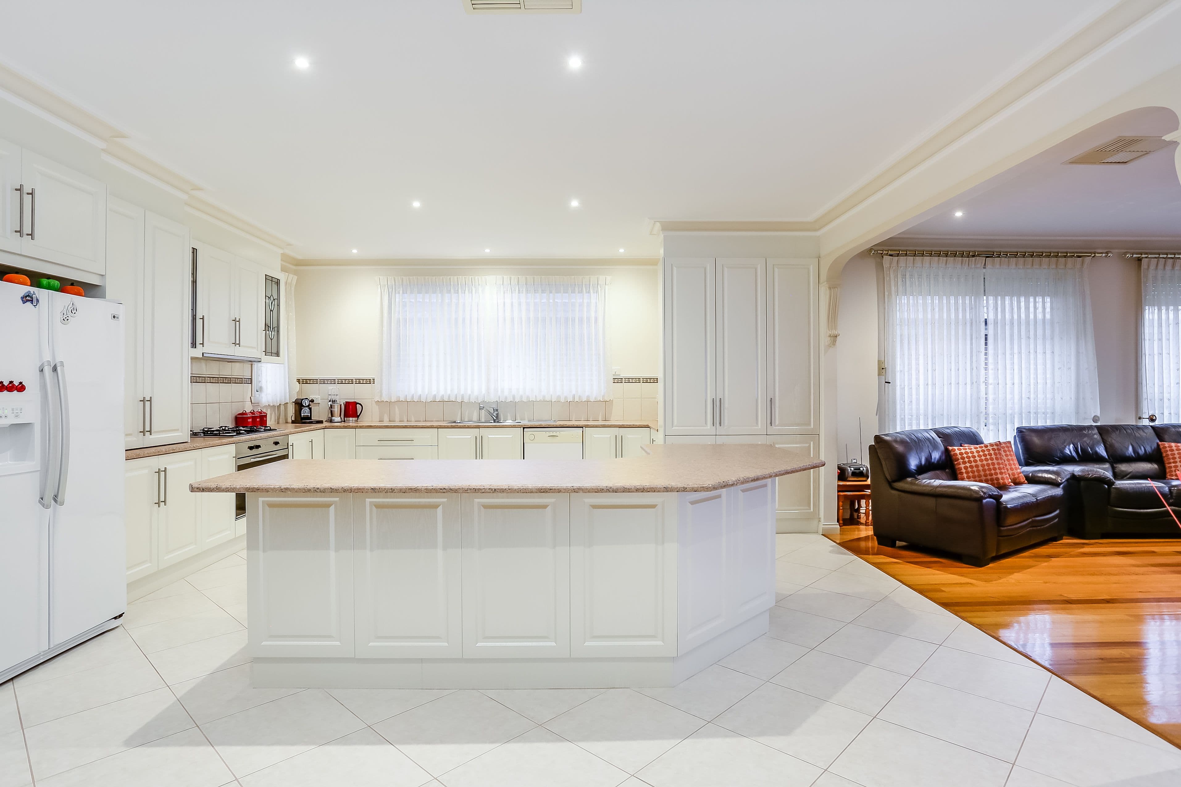20 Inverie Court, Greenvale VIC 3059, Greenvale - Thumbnail 5