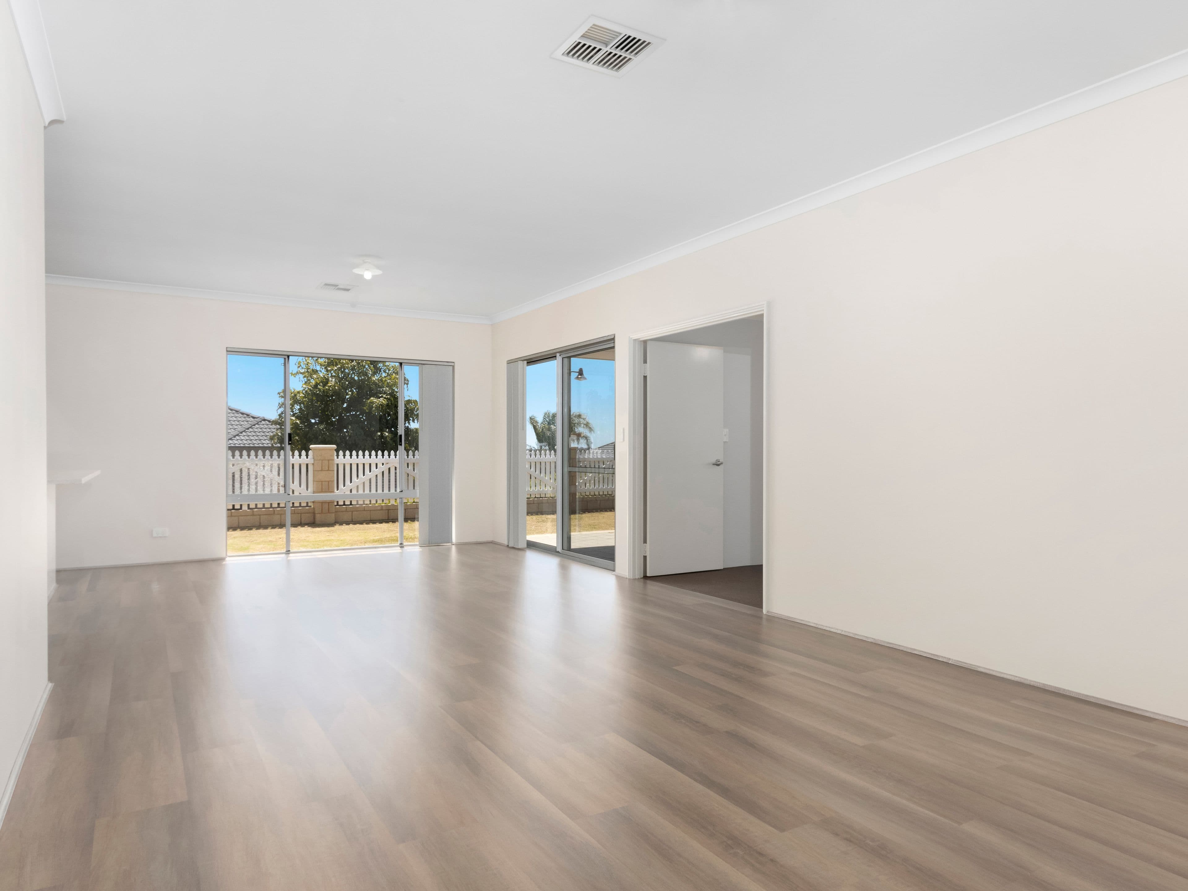 20 Hillsborough Avenue, Baldivis WA 6171, Baldivis - Thumbnail 6