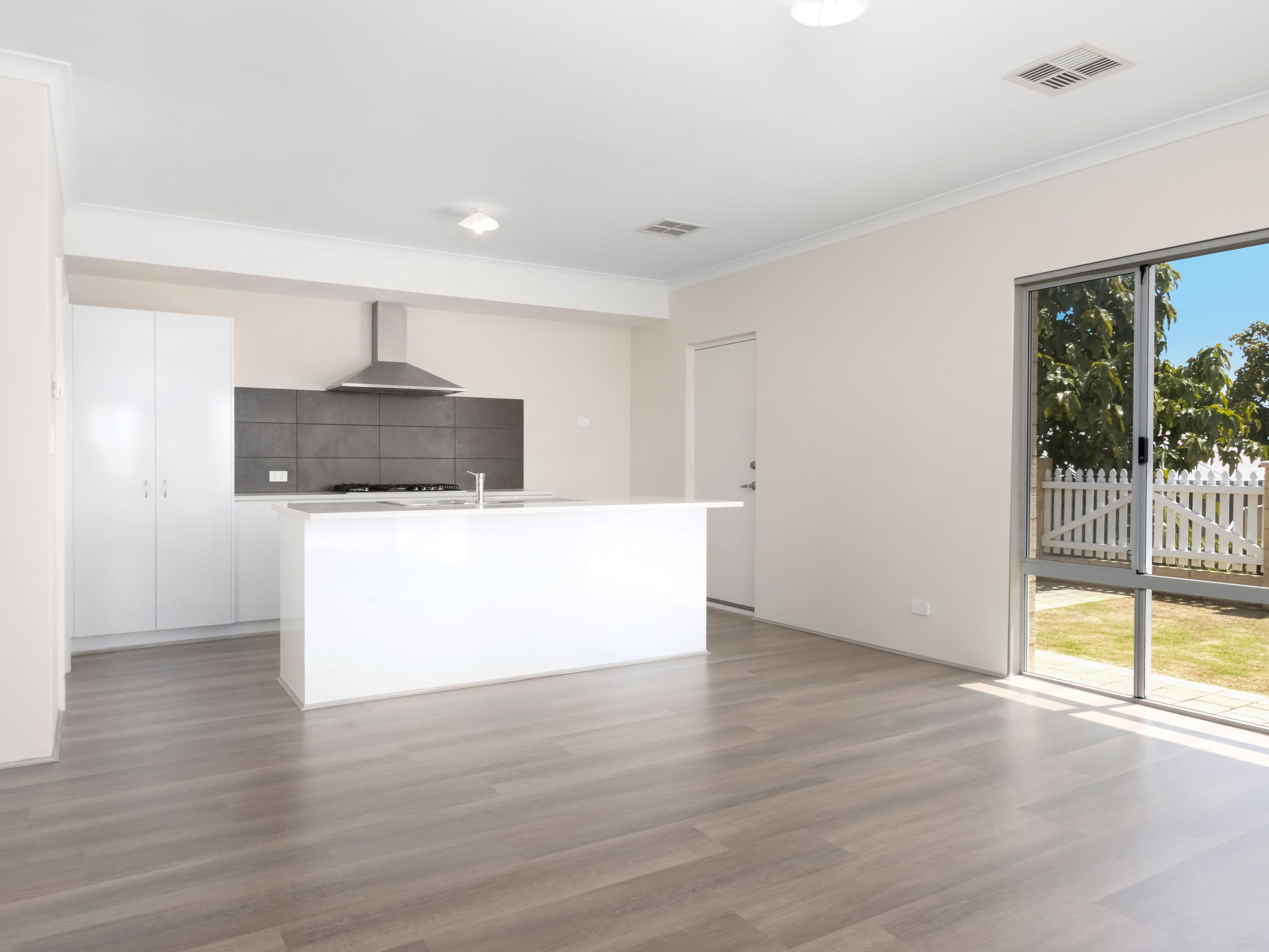 20 Hillsborough Avenue, Baldivis WA 6171, Baldivis - Thumbnail 8