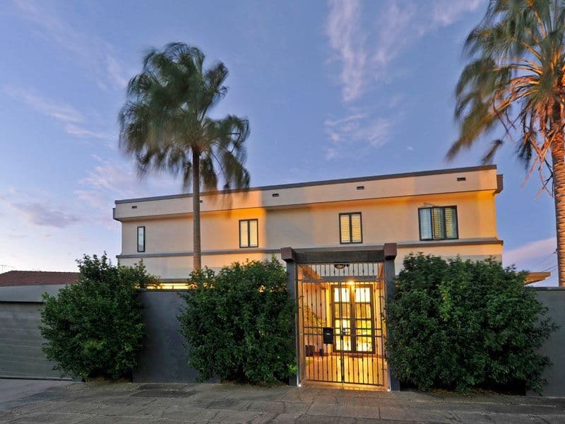 126 Fifth Avenue, BALMORAL QLD 4171, Balmoral - Image 1
