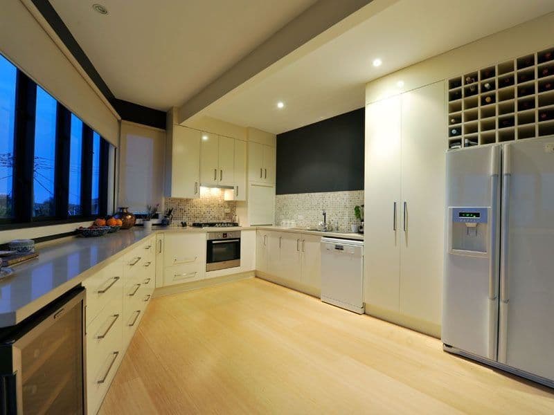 126 Fifth Avenue, BALMORAL QLD 4171, Balmoral - Thumbnail 5