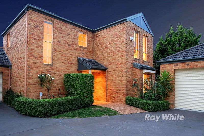 19 Earls Court, WANTIRNA SOUTH VIC 3152, Wantirna South - Thumbnail 2
