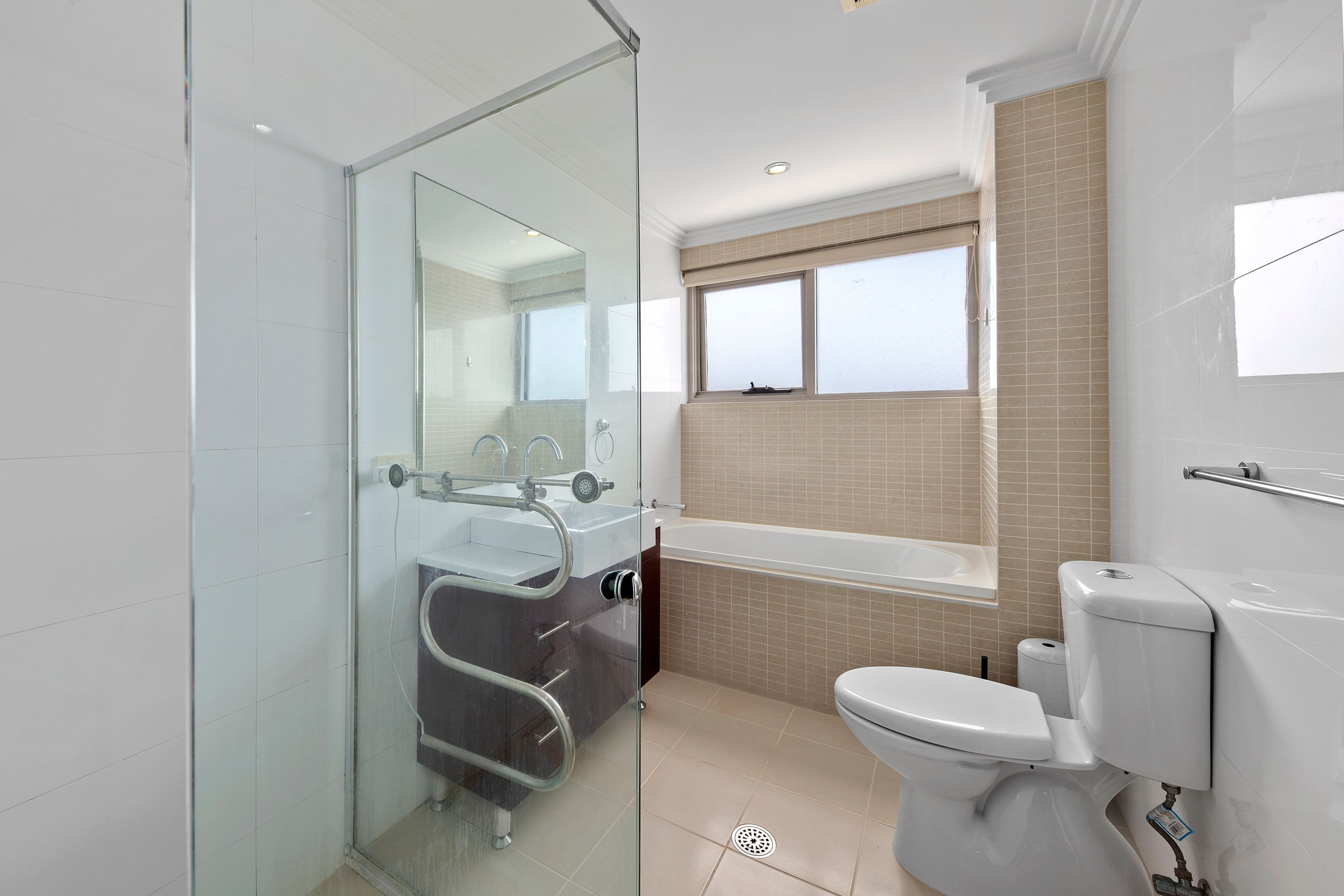 570 President Avenue, Sutherland NSW 2232, Sutherland - Thumbnail 7