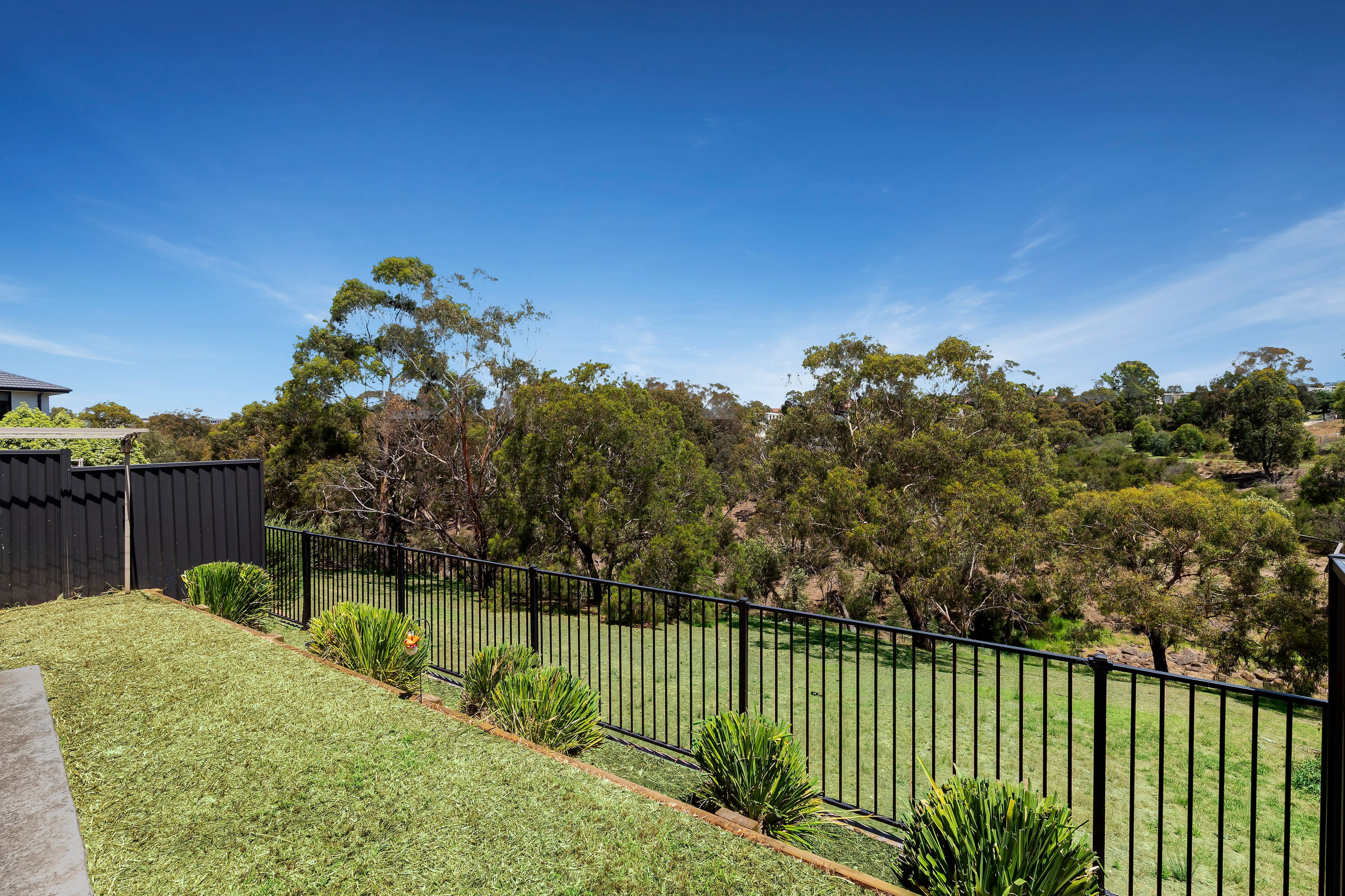 42 Zara Close, Bundoora VIC 3083, Bundoora - Thumbnail 7