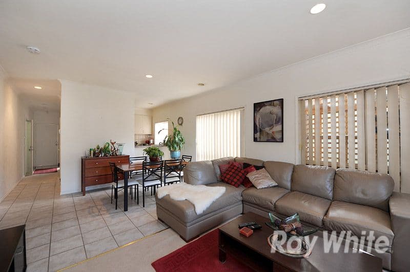 78 Oban Road, RINGWOOD NORTH VIC 3134, Ringwood - Thumbnail 2