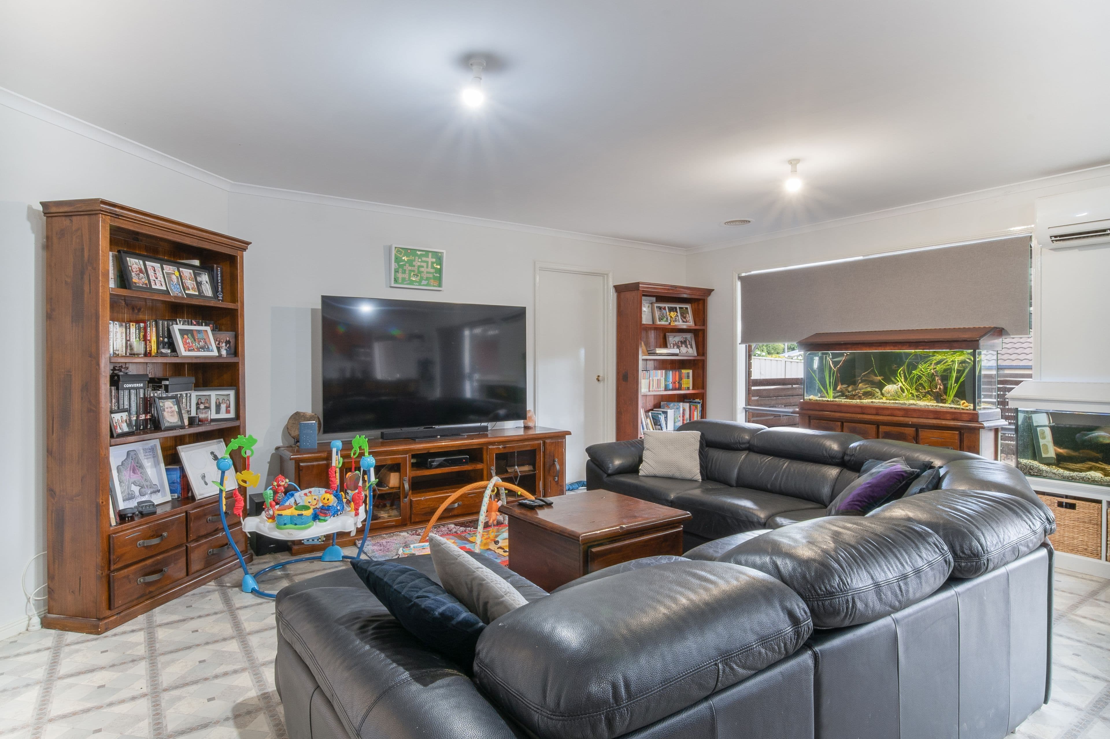 10 Goodenia Avenue, Kangaroo Flat VIC 3555, Kangaroo Flat - Thumbnail 6