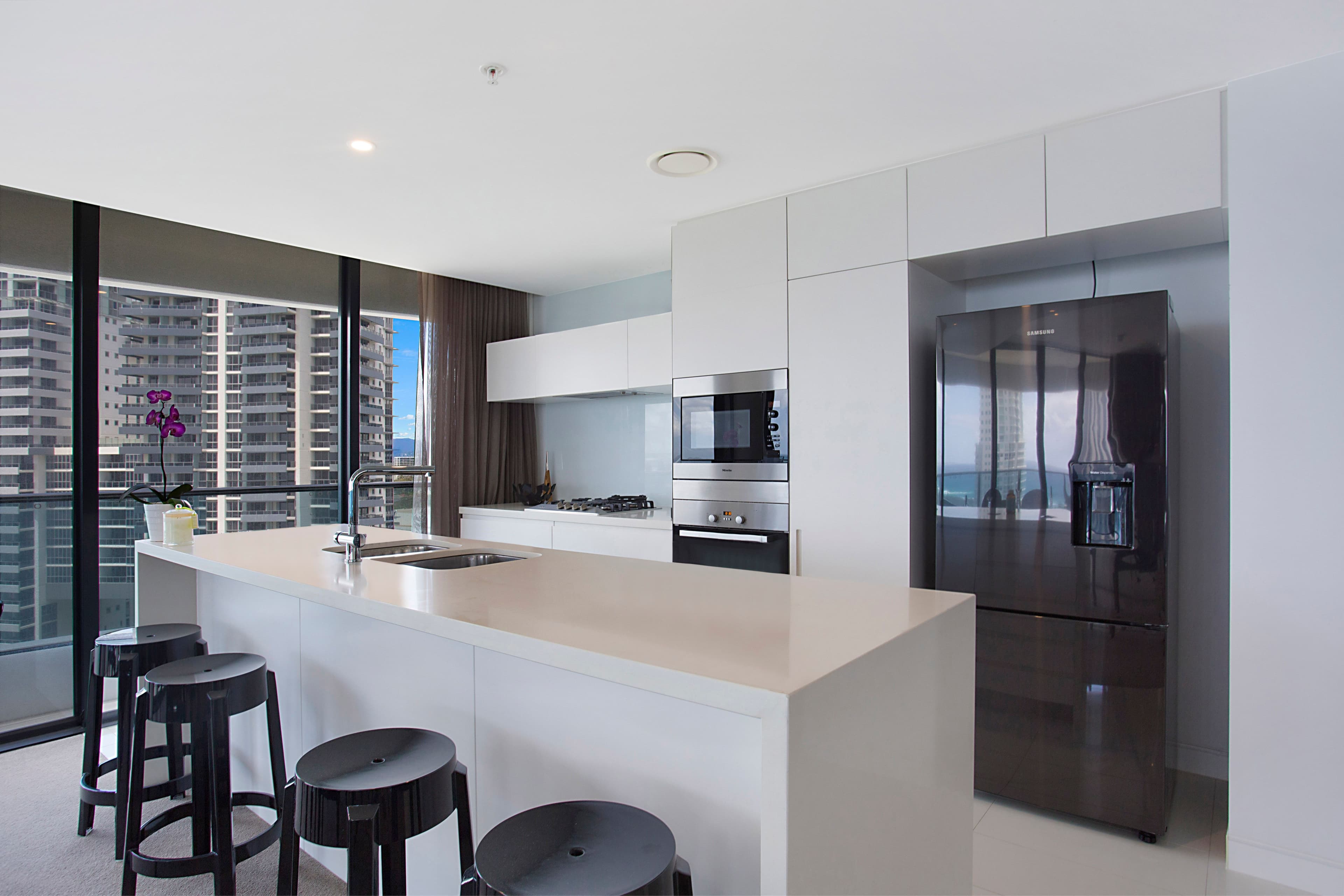 1407 'The Oracle' 21 Elizabeth Avenue, BROADBEACH QLD 4218, Broadbeach - Thumbnail 5