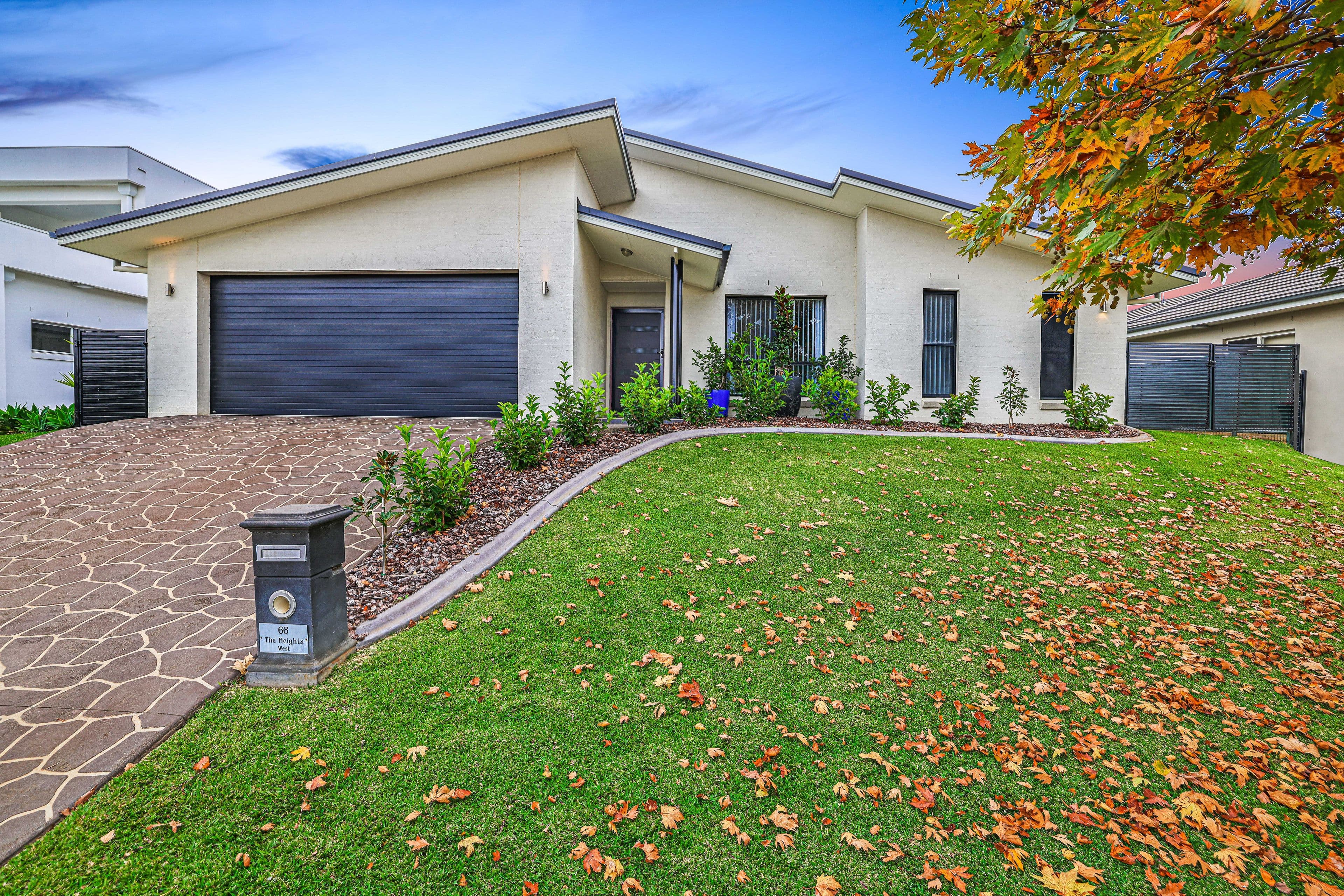 66 The Heights, Tamworth NSW 2340, Tamworth - Image 1