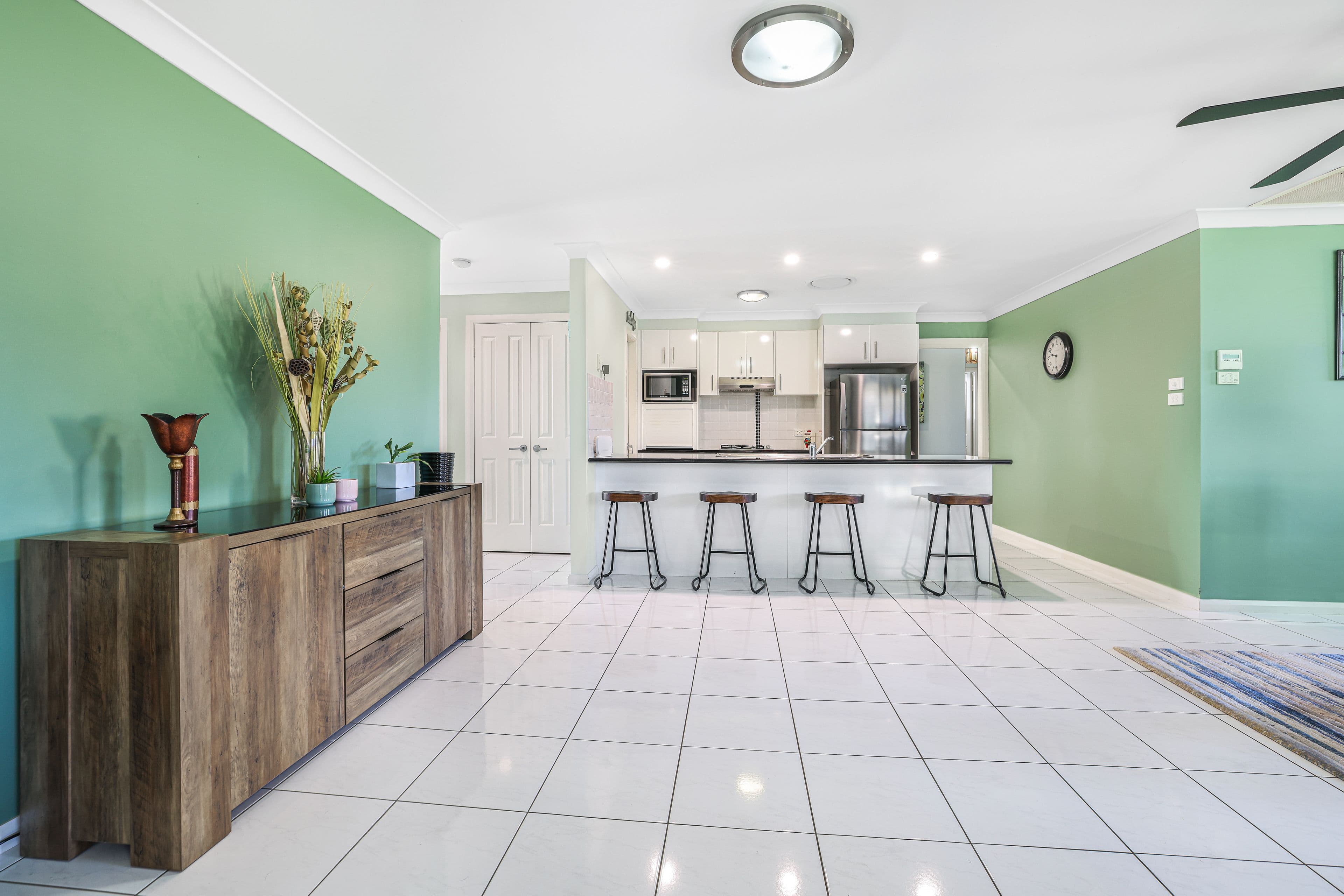 66 The Heights, Tamworth NSW 2340, Tamworth - Thumbnail 2
