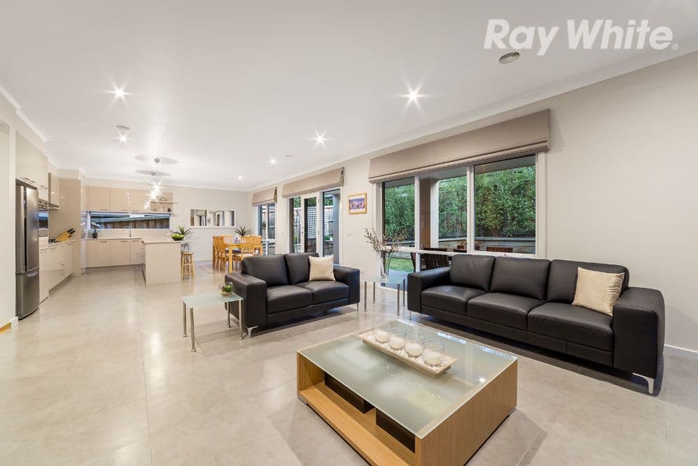 8 Cade Grove, Macleod VIC 3085, Macleod - Thumbnail 3