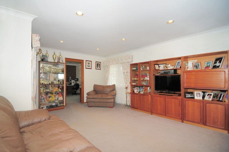 15 Lyndhurst Drive, BOMADERRY NSW 2541, Bomaderry - Thumbnail 3