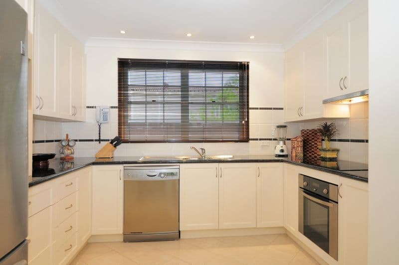 15 Lyndhurst Drive, BOMADERRY NSW 2541, Bomaderry - Thumbnail 5