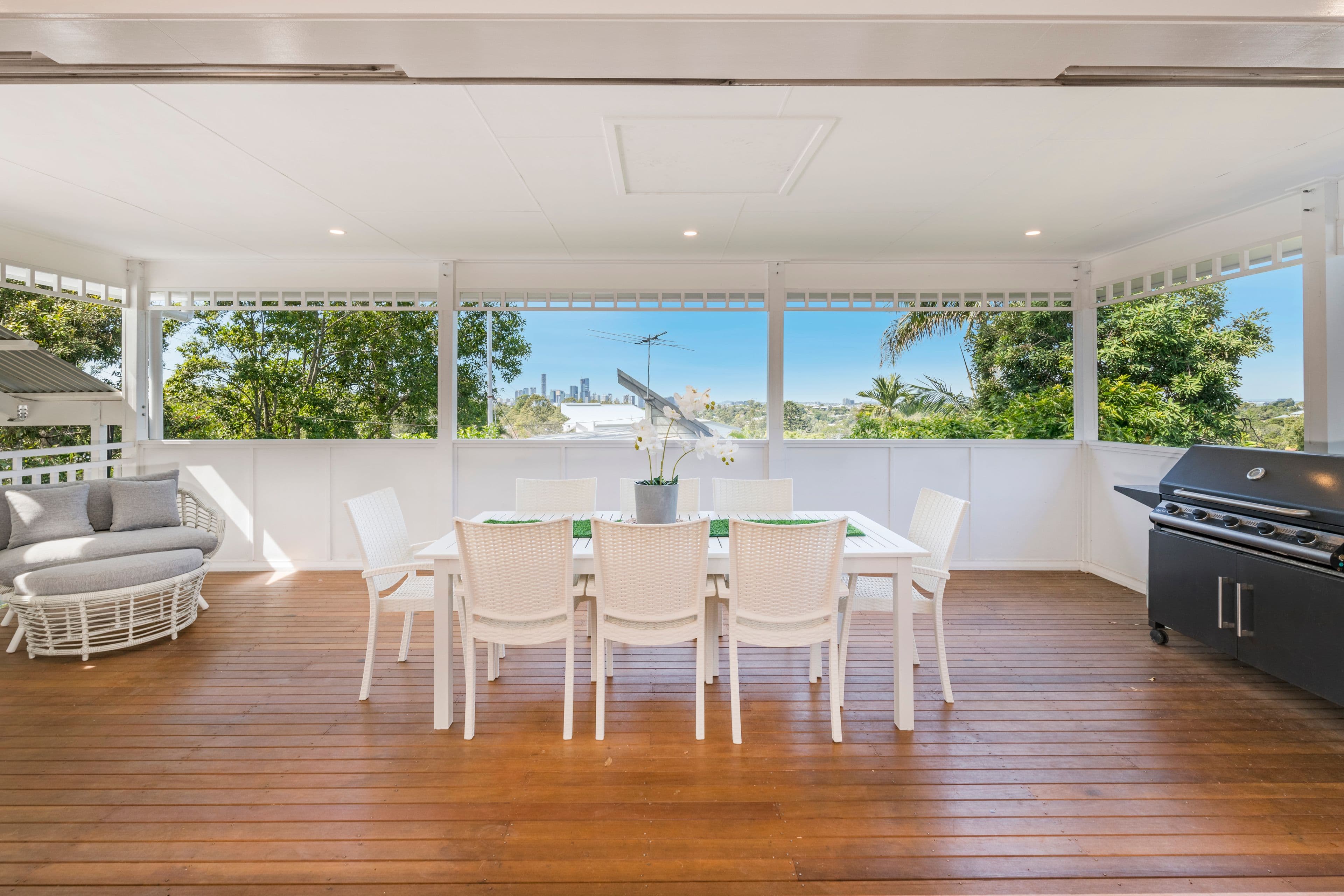 2 Stuartholme Road, Bardon QLD 4065, Bardon - Thumbnail 3