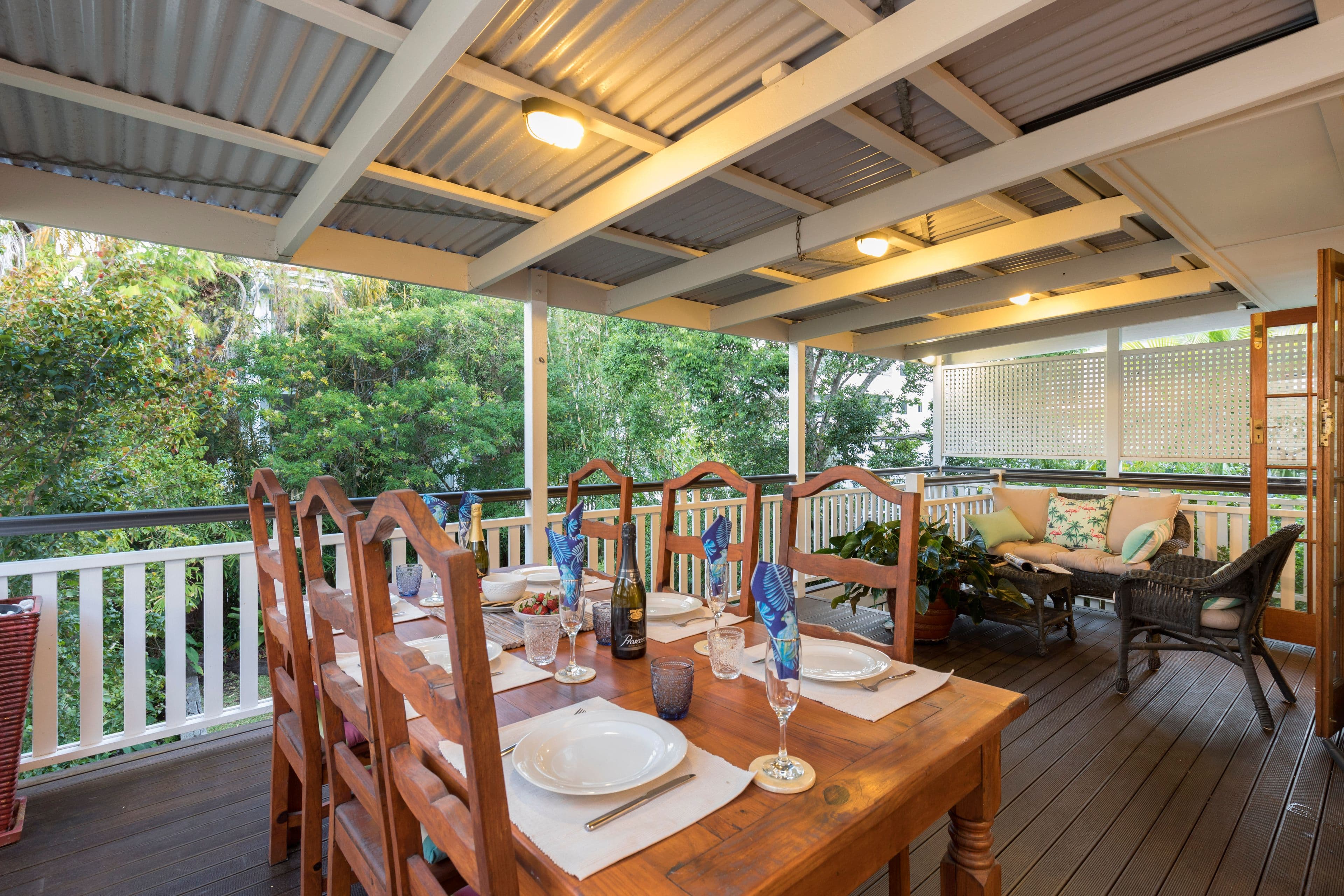 27 Fosbery Street, Windsor QLD 4030, Windsor - Thumbnail 2