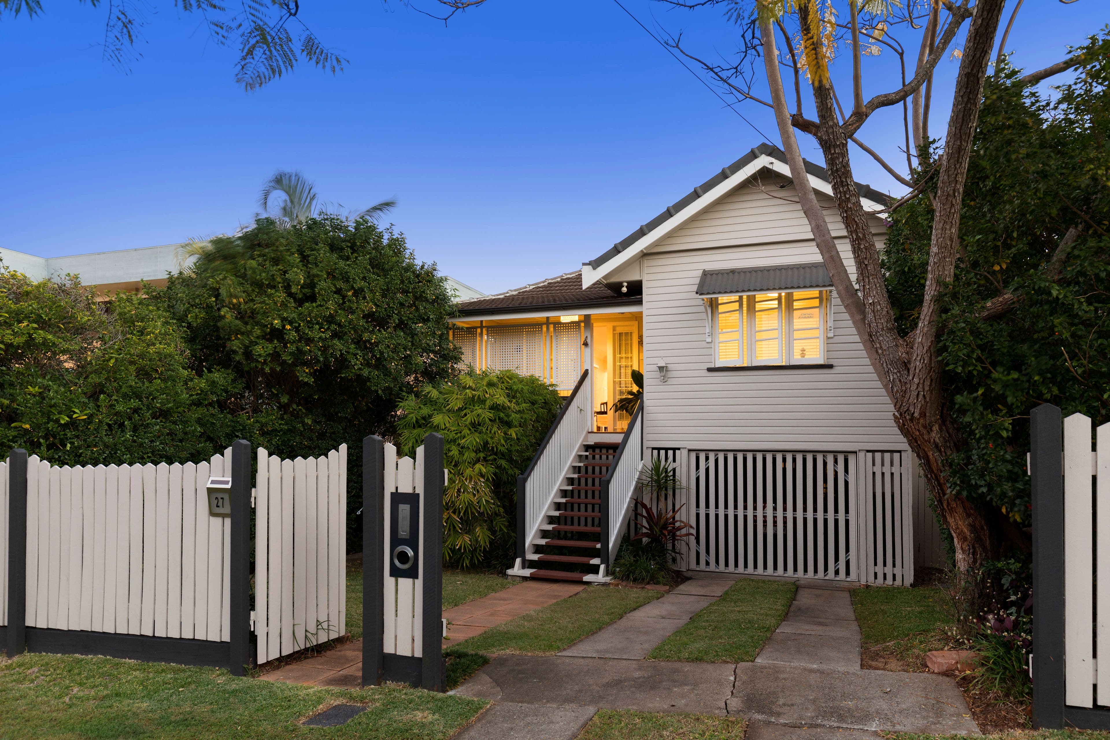 27 Fosbery Street, Windsor QLD 4030, Windsor - Thumbnail 3