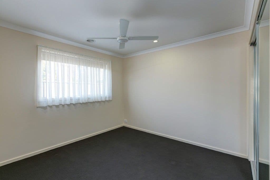 6 Lakeview Place, Jackass Flat VIC 3556, Jackass Flat - Thumbnail 3