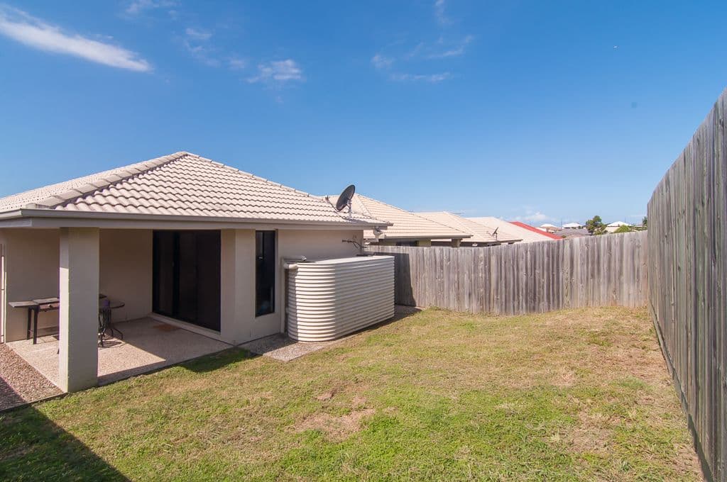 11 Highcliff Crescent, North Lakes QLD 4509, North Lakes - Thumbnail 4