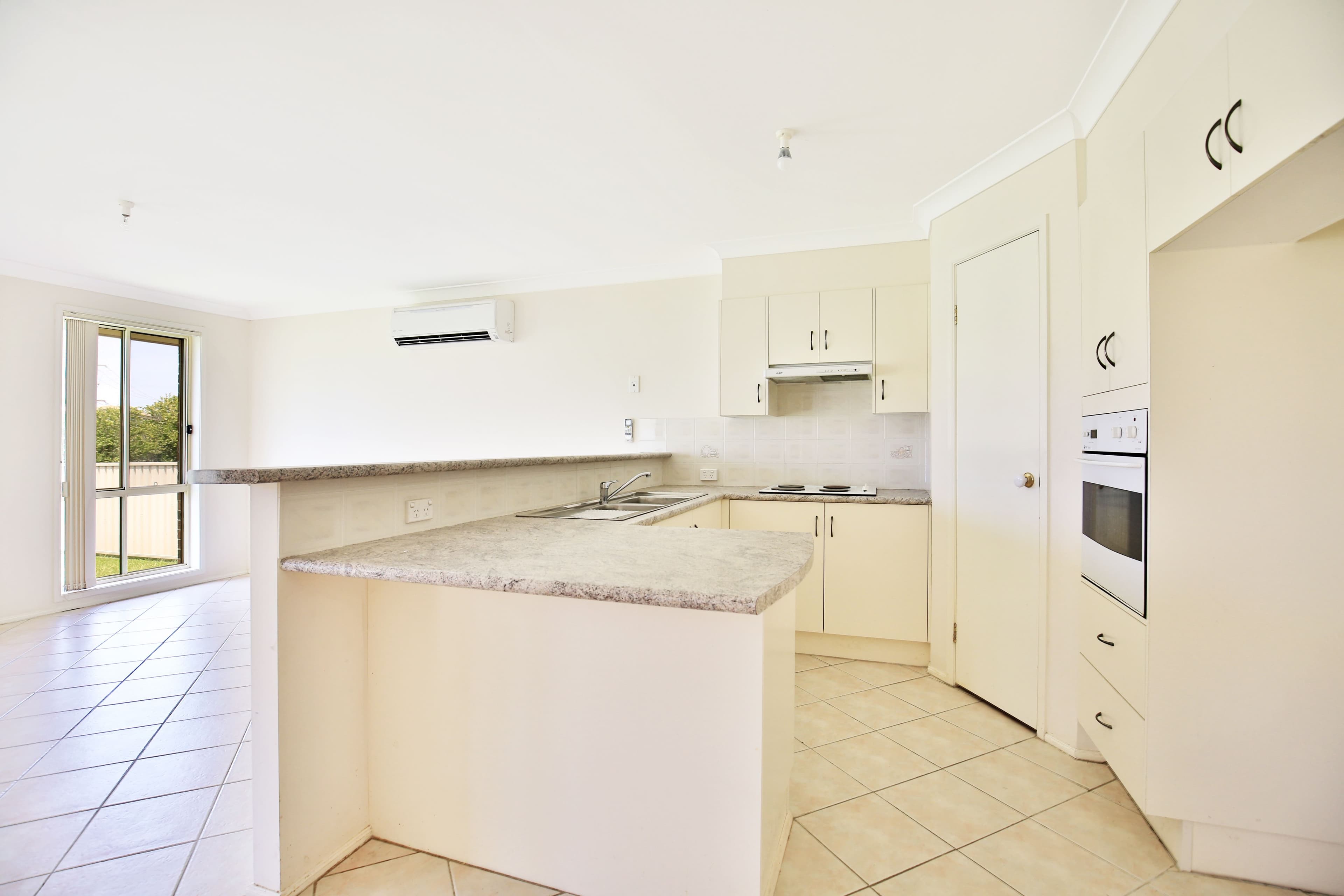 30 Hollingsworth Crescent, Callala Bay - Thumbnail 5