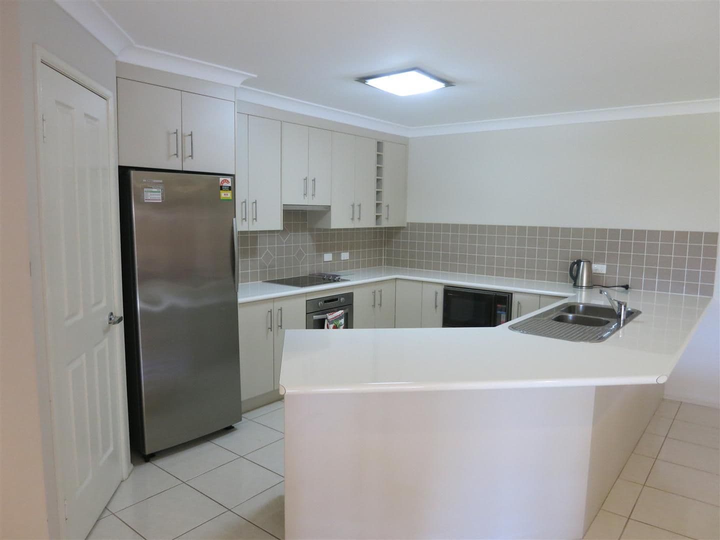 9 Gilmore Court, Gracemere QLD 4702, Gracemere - Thumbnail 2