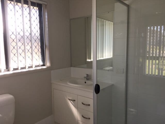 19 Pendragon Street, Raceview QLD 4305, Raceview - Thumbnail 5