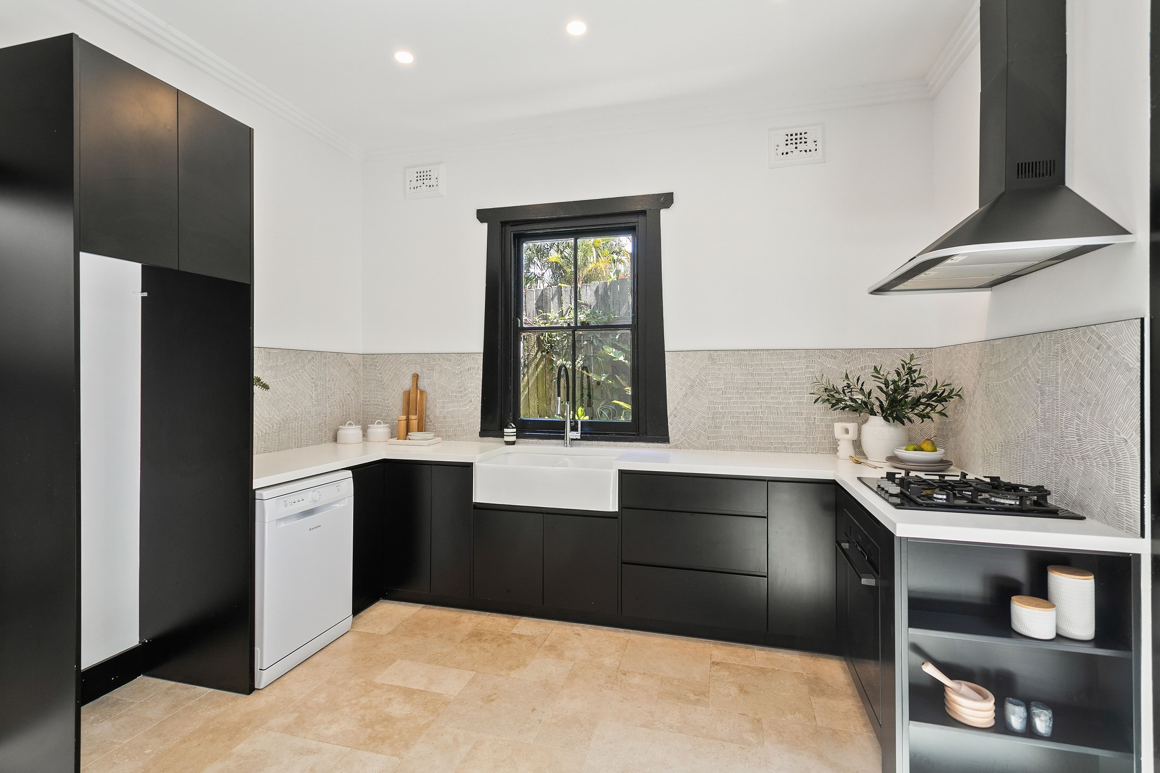 2 Mabel Street, Hurstville NSW 2220, Hurstville - Thumbnail 4