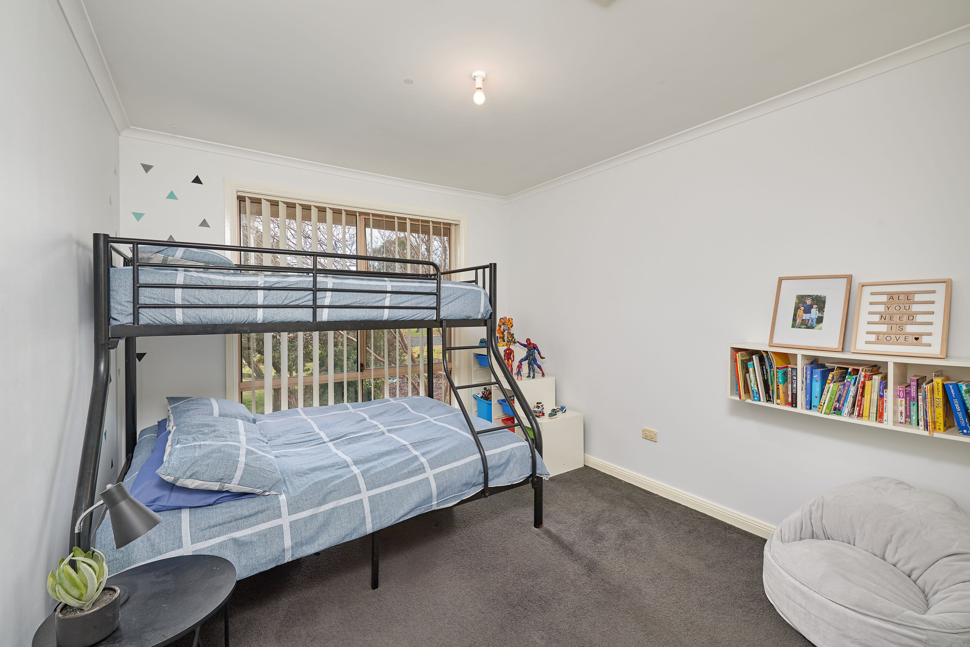 9 Elanora Place, Glenfield Park NSW 2650, Glenfield Park - Thumbnail 8