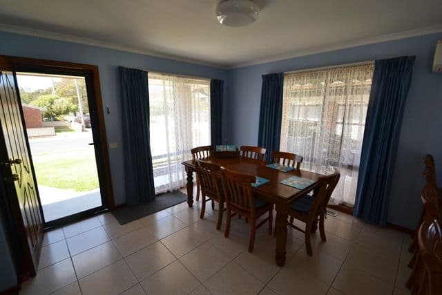 10 Mentor Street, Seymour VIC 3660, Seymour - Thumbnail 4