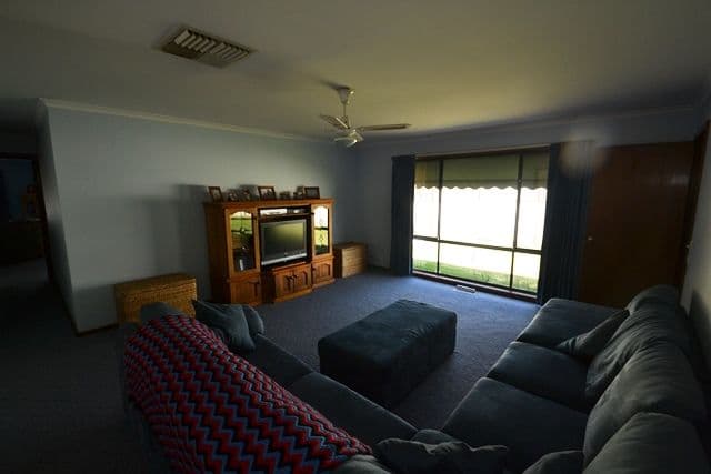 10 Mentor Street, Seymour VIC 3660, Seymour - Thumbnail 7