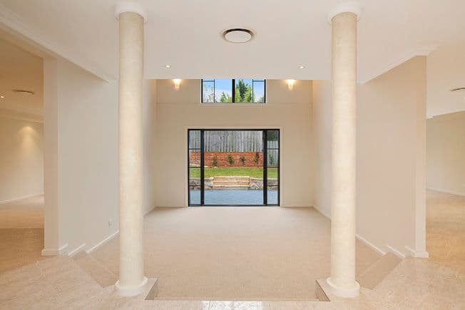 76 Corymbia Circuit, FRENCHS FOREST NSW 2086, Frenchs Forest - Thumbnail 2