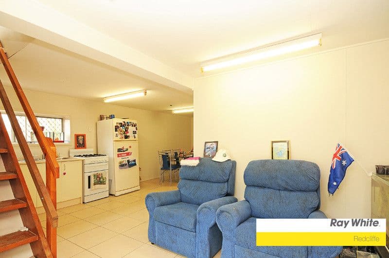 27 Lucas Street, SCARBOROUGH QLD 4020, Scarborough - Thumbnail 3