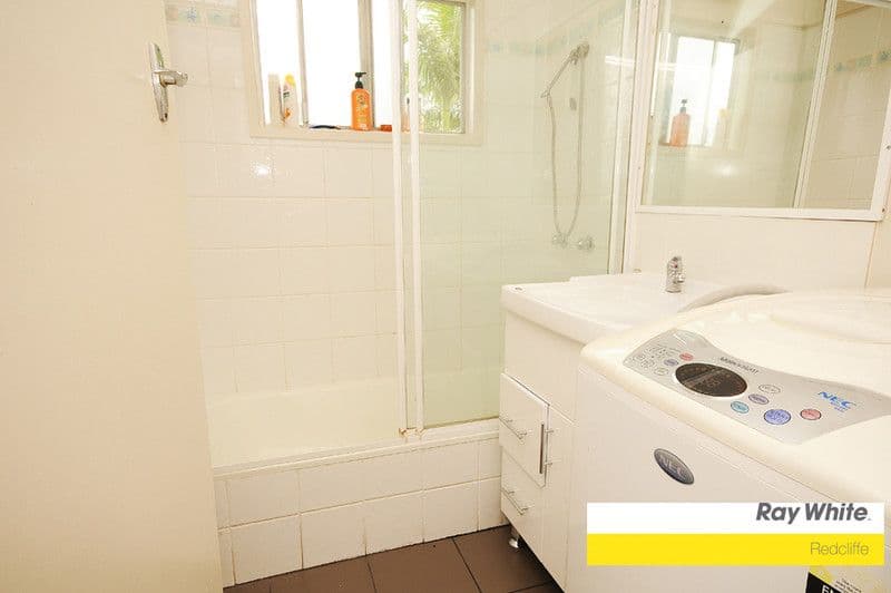 27 Lucas Street, SCARBOROUGH QLD 4020, Scarborough - Thumbnail 4