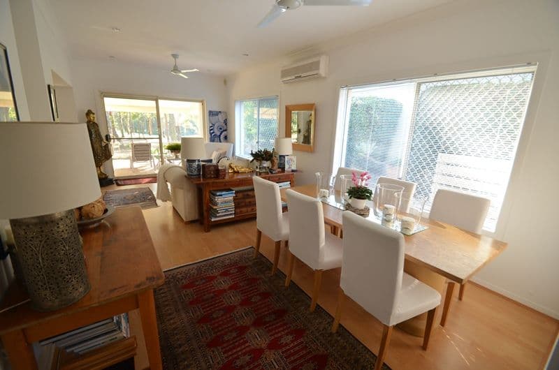19 Dalloway Court, ARUNDEL QLD 4214, Arundel - Thumbnail 3