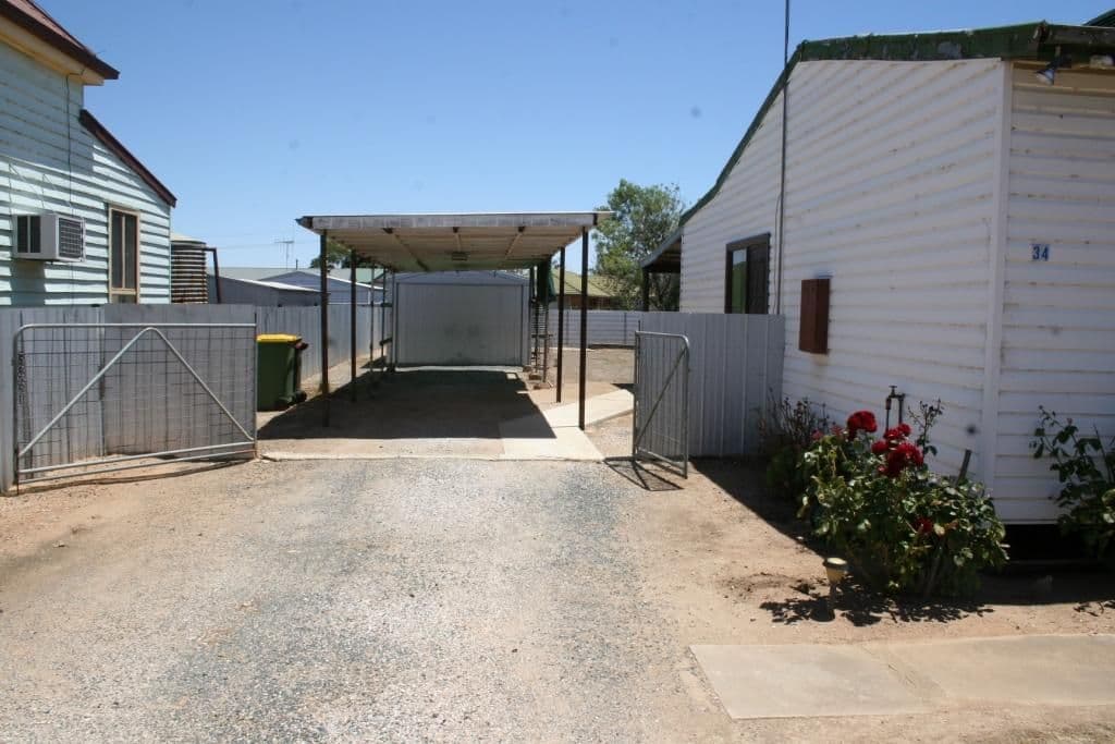 34 Hopetoun Street, ROCHESTER VIC 3561, Rochester - Thumbnail 2